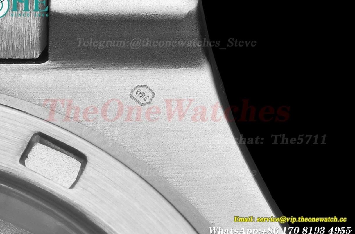 SS Nautilus MY8215 LE 40mm GDF White Dial 1219